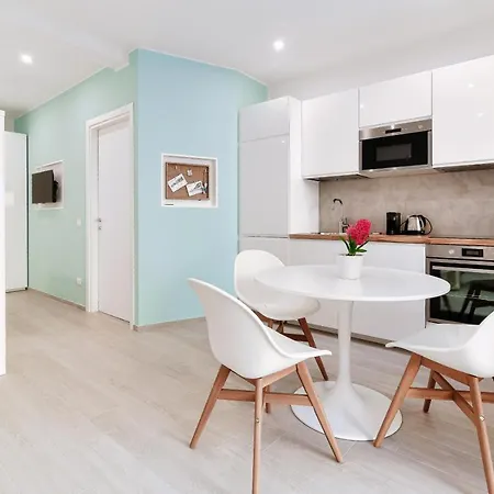 Apartament Hostini Como- Downtown Como