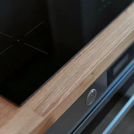 Hostini Como- Downtown *